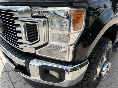 Used 2021 Ford F350 Lariat w/ Lariat Ultimate Package AWD/4WD image 41