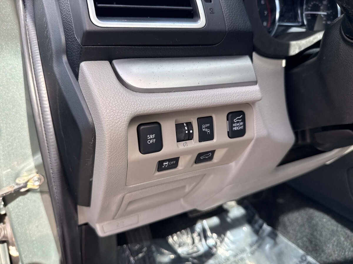 Used 2018 Subaru Forester 2.5i Premium AWD/4WD image 17