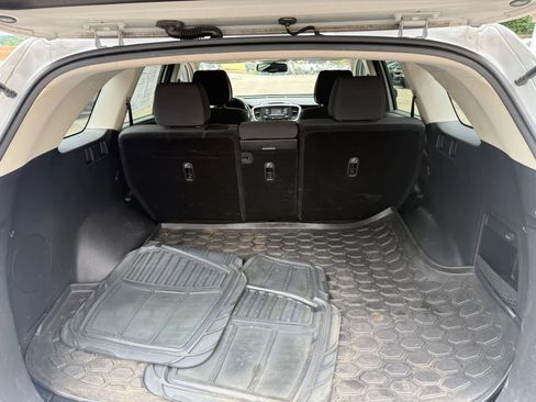 Used 2016 Kia Sorento AWD w/ LX Convenience Package image 15