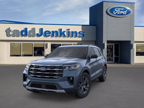 New 2026 Ford Explorer Active AWD/4WD image 2