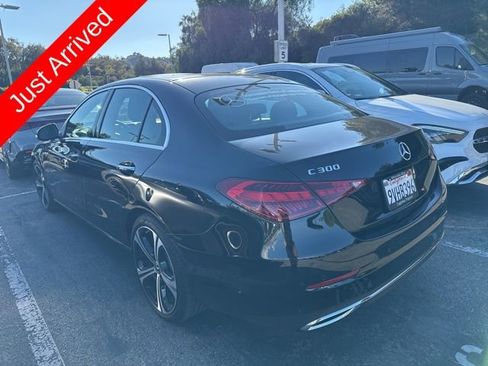 Used 2025 Mercedes-Benz C 300 Sedan image 6