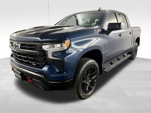 Used 2023 Chevrolet Silverado 1500 LT Trail Boss image 4