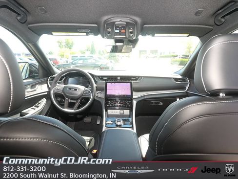 New 2025 Jeep Grand Cherokee Limited AWD/4WD image 21
