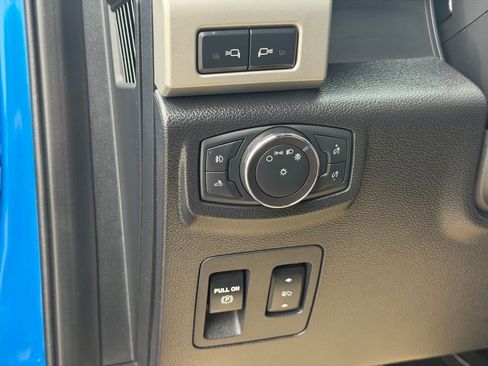 Used 2019 Ford F150 Lariat w/ Equipment Group 502A Luxury image 25