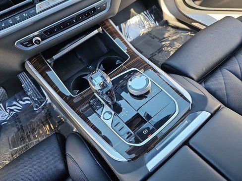 Certified 2023 BMW X5 sDrive40i w/ Executive Package image 26