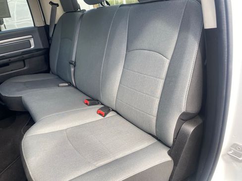 Used 2022 RAM 1500 Classic SLT w/ Electronics Group AWD/4WD image 13