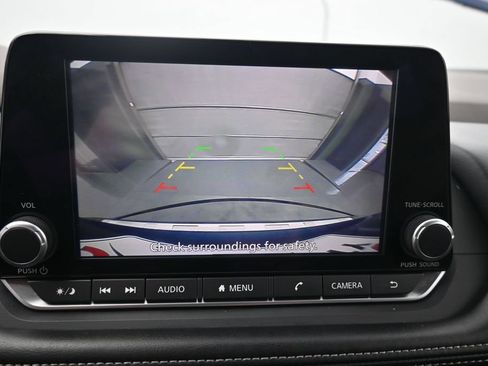 Used 2023 Nissan Rogue SV AWD/4WD image 20
