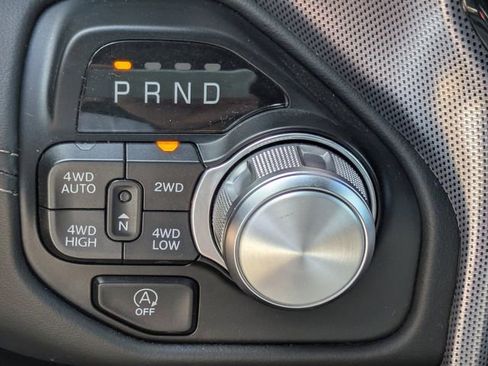Used 2021 RAM 1500 Limited AWD/4WD image 30