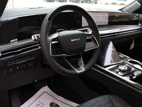 New 2026 Cadillac Escalade V AWD/4WD image 2