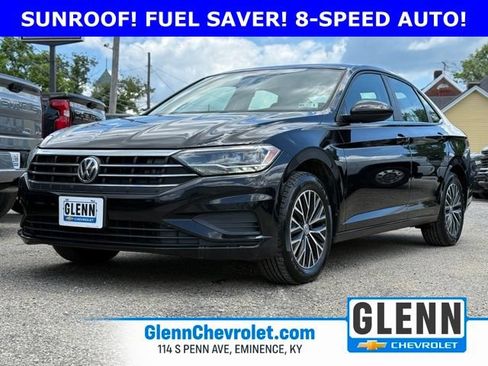 Used 2020 Volkswagen Jetta SE FWD image 1