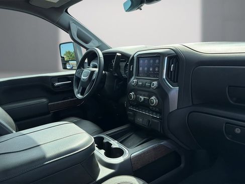 Used 2023 GMC Sierra 2500 Denali w/ Denali Ultimate Package AWD/4WD image 12