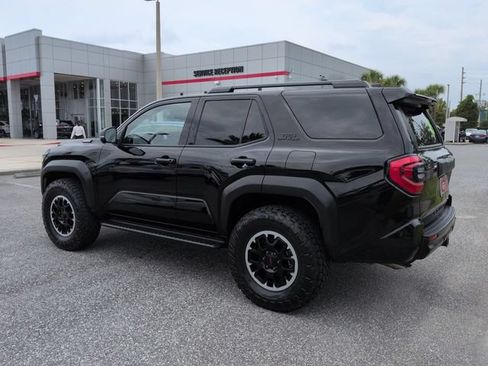 Certified 2025 Toyota 4Runner TRD Off-Road Premium AWD/4WD image 6
