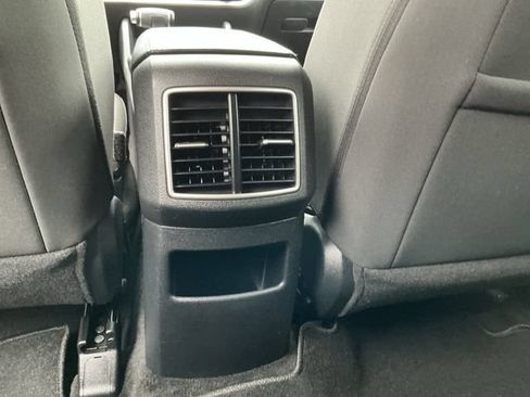 Used 2023 Kia Sportage LX AWD/4WD image 12