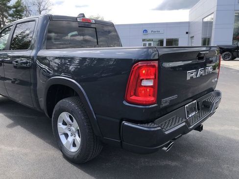 New 2026 RAM 1500 4x4 Crew Cab image 12