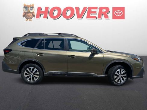 Used 2020 Subaru Outback Premium AWD/4WD image 2