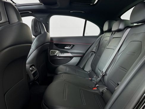 New 2026 Mercedes-Benz E 53 AMG e 4MATIC Sedan image 7