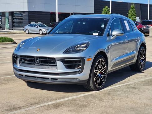 Used 2023 Porsche Macan S image 3