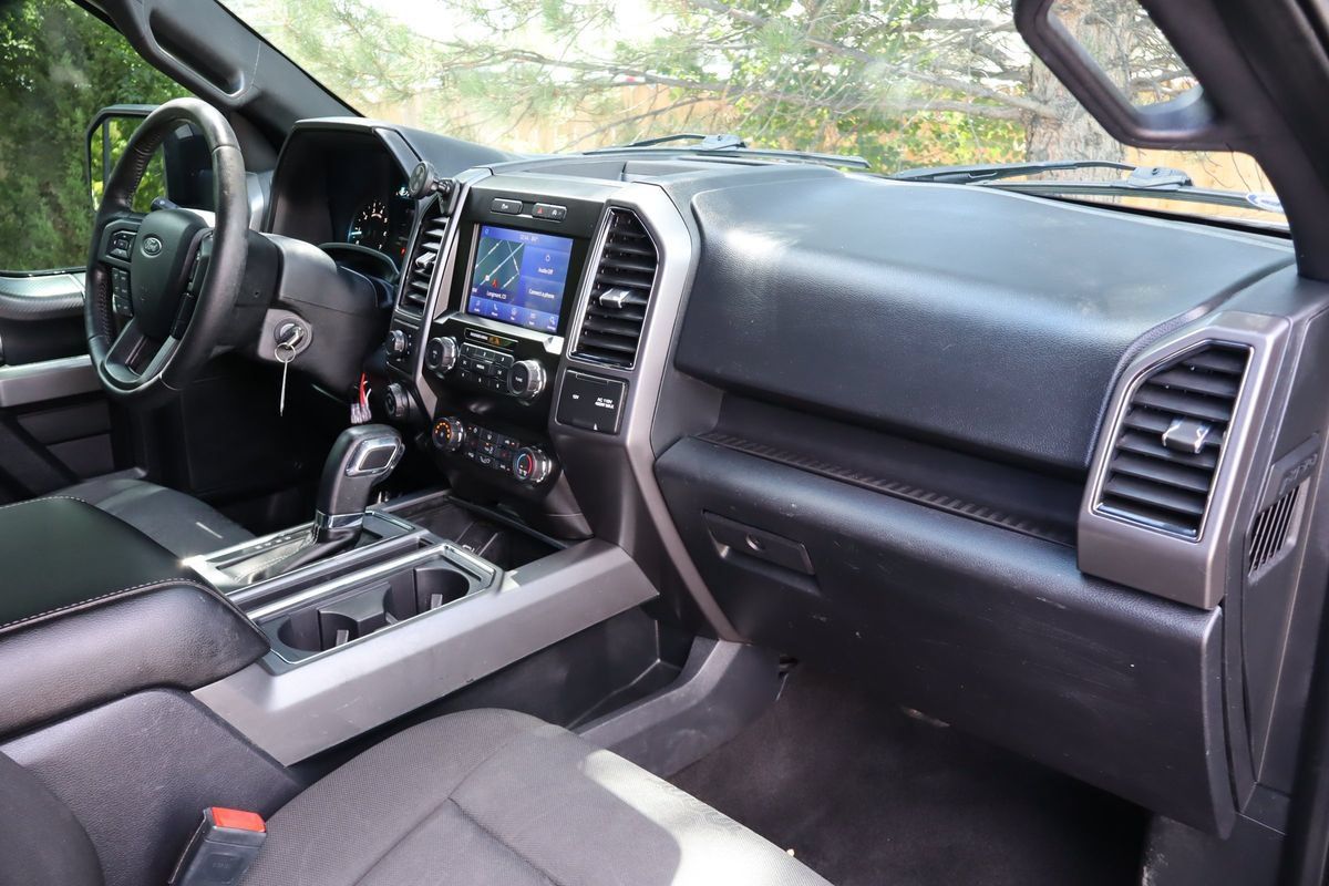 Used 2020 Ford F150 XLT w/ Equipment Group 302A Luxury AWD/4WD image 15