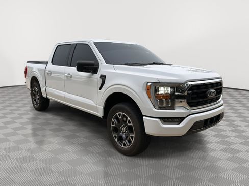 Used 2021 Ford F150 XLT w/ Equipment Group 302A High image 7