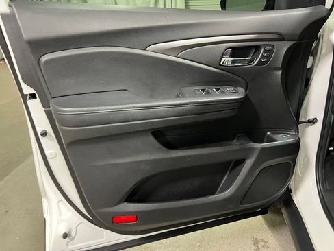 Used 2021 Honda Pilot Special Edition image 28