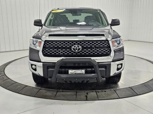 Used 2018 Toyota Tundra SR5 image 8