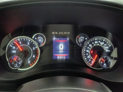 Used 2024 RAM 3500 Tradesman image 17