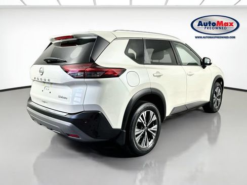 Used 2023 Nissan Rogue SV w/ SV Premium B Package AWD/4WD image 2