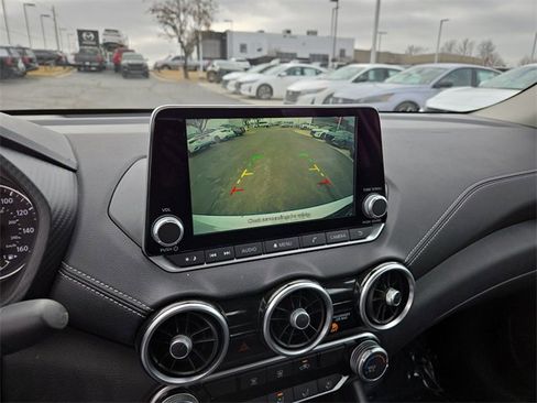 Used 2022 Nissan Sentra SV w/ Trunk Package image 26