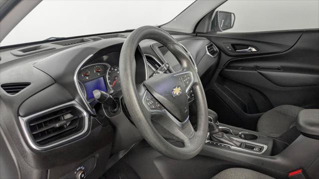 Used 2022 Chevrolet Equinox LT FWD image 24