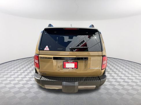 New 2026 Toyota Land Cruiser AWD/4WD image 6