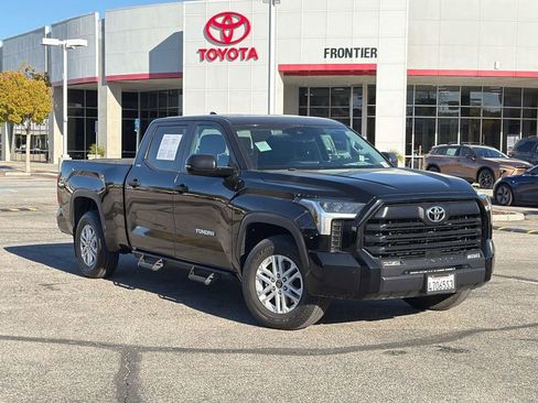 Used 2023 Toyota Tundra SR5 w/ SR5 Convenience Package image 1