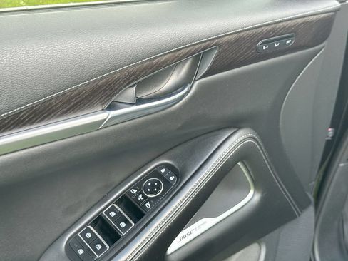 Used 2023 INFINITI QX60 Sensory AWD/4WD image 14