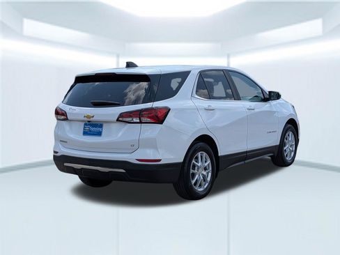 Used 2024 Chevrolet Equinox LT FWD image 6