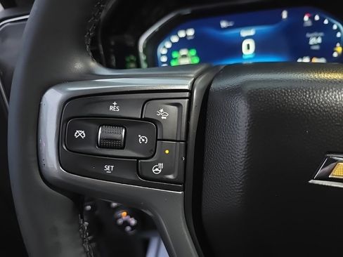 Used 2023 Chevrolet Silverado 1500 LT image 17