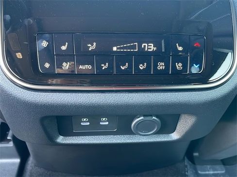 New 2026 INFINITI QX80 4WD image 16