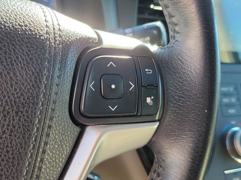 Used 2017 Toyota Sienna XLE Premium image 28