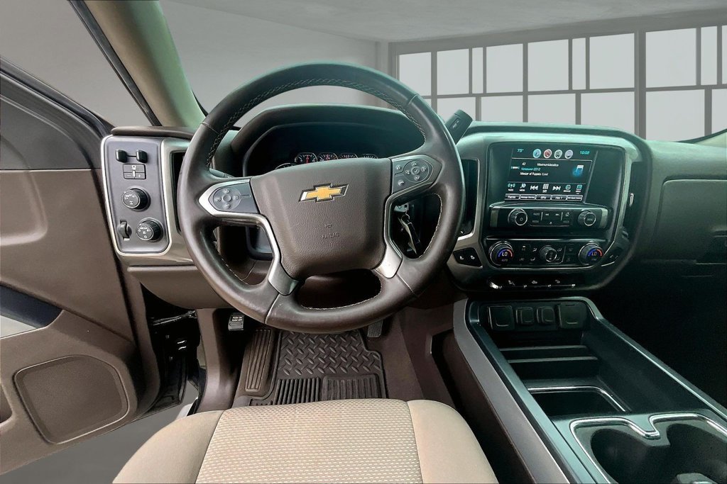 Used 2018 Chevrolet Silverado 1500 LT w/ Texas Edition AWD/4WD image 5
