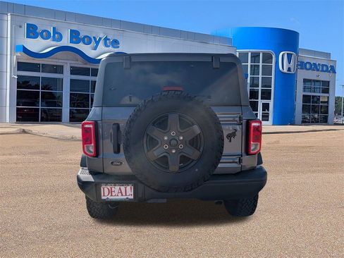 Used 2024 Ford Bronco Black Diamond image 4
