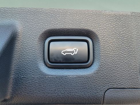 Used 2023 Hyundai Santa Fe SEL image 9