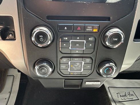 Used 2014 Ford F150 XLT w/ Equipment Group 302A Luxury AWD/4WD image 23