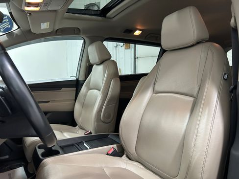Used 2021 Honda Odyssey EX-L image 23