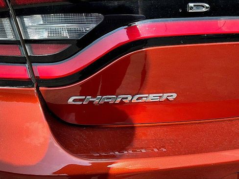 Used 2021 Dodge Charger SXT image 32