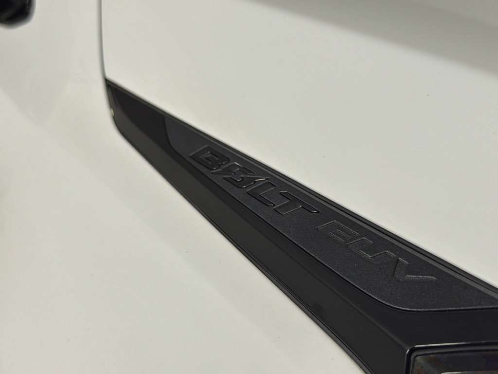 Certified 2023 Chevrolet Bolt EUV Premier FWD image 38