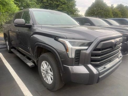 Used 2023 Toyota Tundra SR5 AWD/4WD image 3