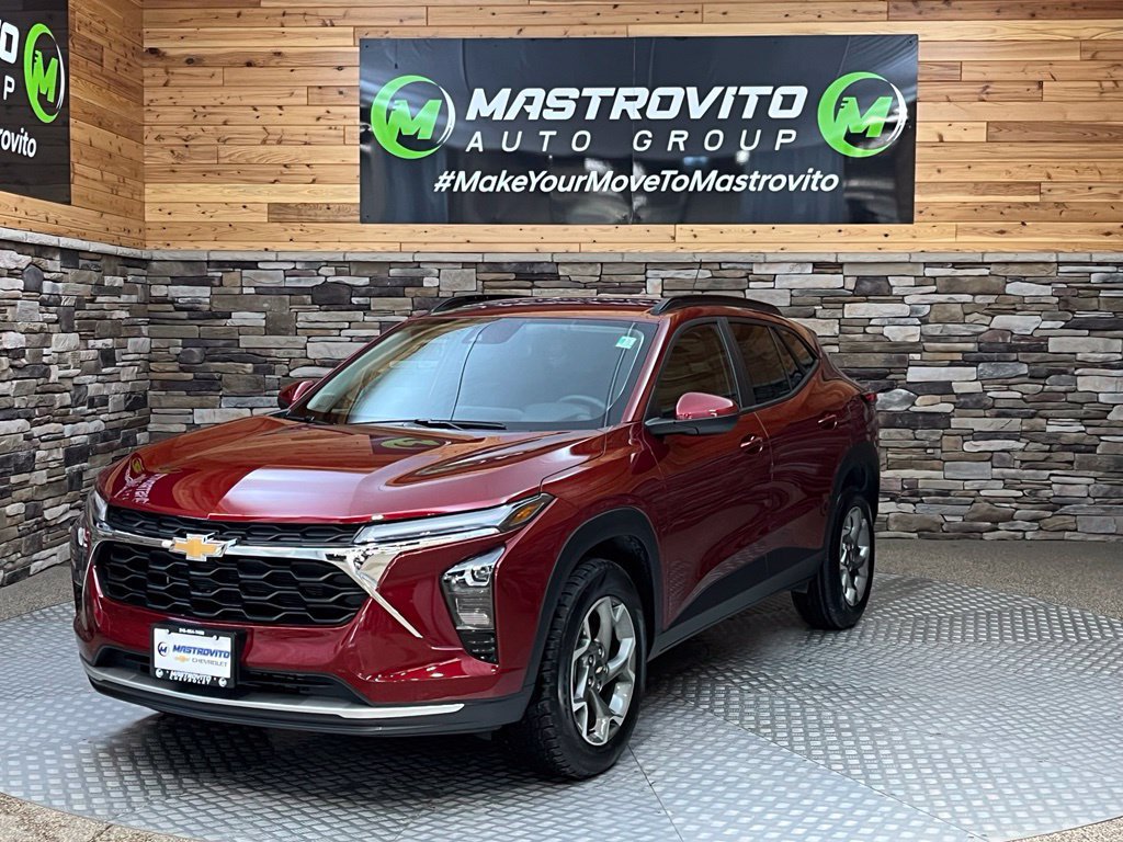 Used 2024 Chevrolet Trax LT w/ Driver Confidence Package FWD image 7
