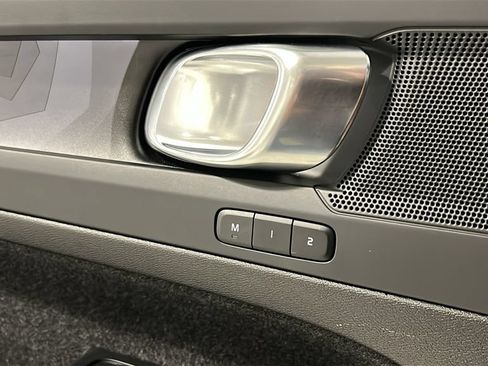 Certified 2023 Volvo C40 P8 Recharge Plus AWD/4WD image 21