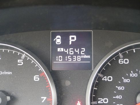 Used 2014 Subaru Outback 2.5i w/ Popular Package #1A AWD/4WD image 27