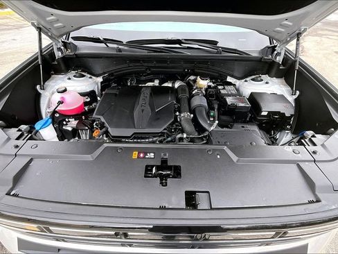 Used 2025 Hyundai Santa Fe XRT image 10