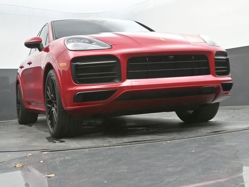 Used 2023 Porsche Cayenne GTS image 30