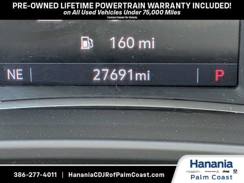 Used 2023 GMC Acadia SLT FWD image 30